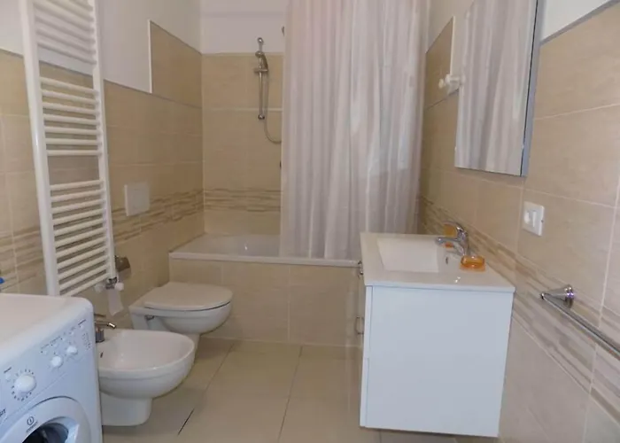 Szálloda Sole Fontanafredda