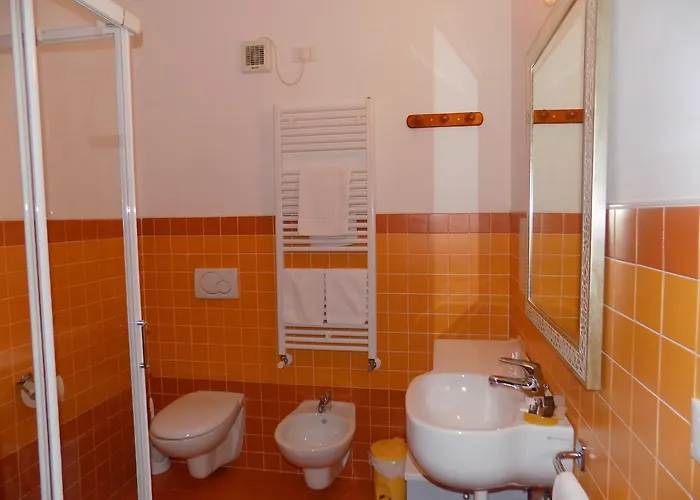 Szálloda Sole Fontanafredda